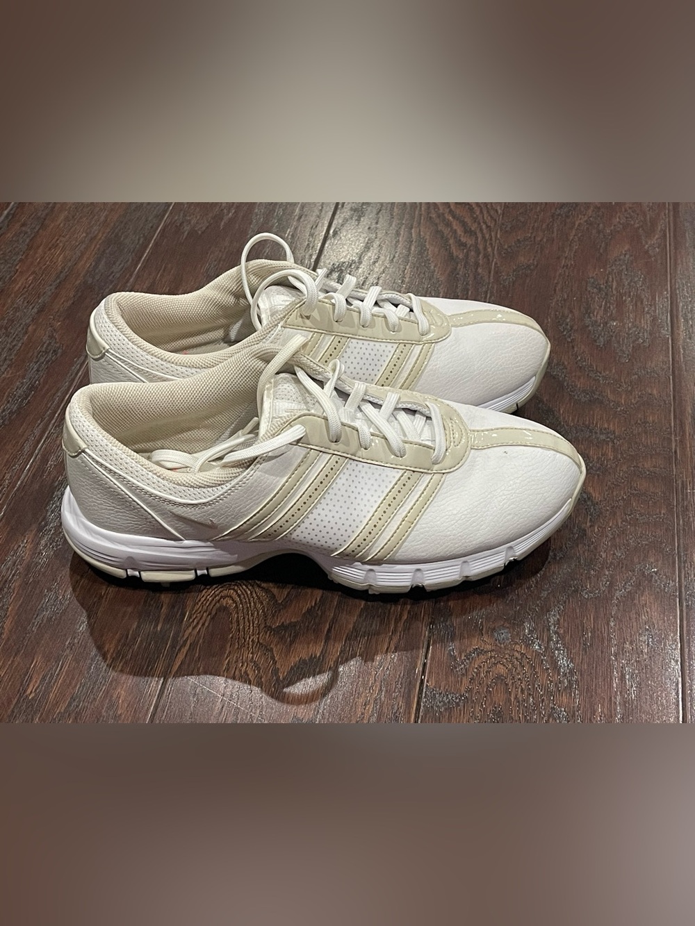 Nike Women Delight Tac Golf Shoes White 317622-121 Spikes Lace Up Low Top 8.5